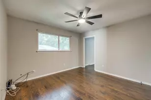 625 Blue Lake Dr, Fort Worth, TX 76103 - Photo 19