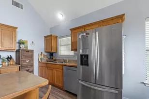 301 Lake Front Dr, Mabank, TX 75156 - Photo 13