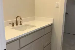 1009 Old Oaks Ct, Weatherford, TX 76087 - Photo 13