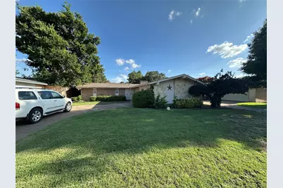 5706 Banting Way, Dallas, TX 75227 - Photo 1