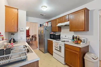 636 Yarrow Circle, Dallas, TX 75217 - Photo 9