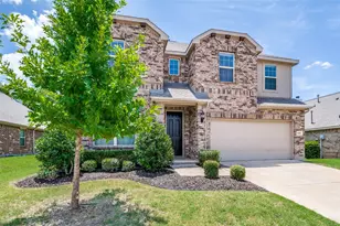 1008 Water Garden Cir, Little Elm, TX 75068 - Photo 3
