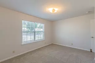 5329 Madella St, Haltom City, TX 76117 - Photo 17