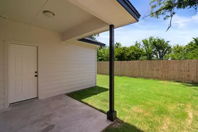 301 Henry Street, Waxahachie, TX 75165 - Photo 29