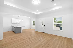 301 Henry St, Waxahachie, TX 75165 - Photo 5