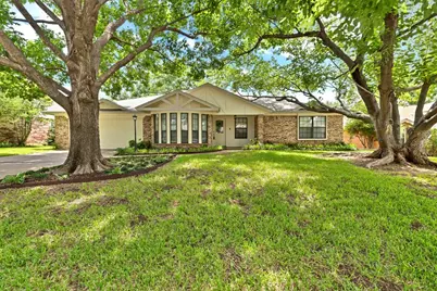 7254 Hialeah Circle W, North Richland Hills, TX 76182 - Photo 1