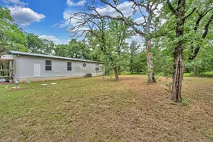 380 Oakgrove Cir, Elm Mott, TX 76640 - Photo 29