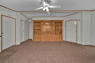 380 Oakgrove Cir, Elm Mott, TX 76640 - Photo 5