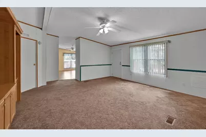 380 Oakgrove Circle, Elm Mott, TX 76640 - Photo 7
