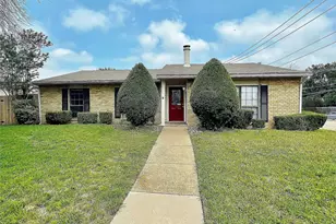 1802 Natchez Ct, Grand Prairie, TX 75052 - Photo 1