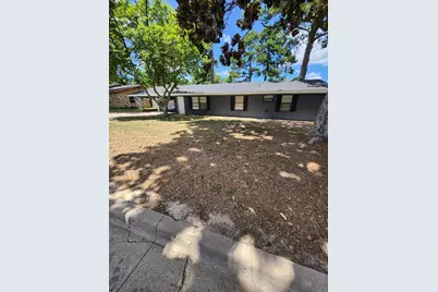 606 Colonial Drive, Athens, TX 75751 - Photo 1