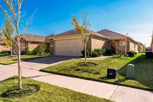 1244 Eagle Ln, Little Elm, TX 76227 - Photo 1