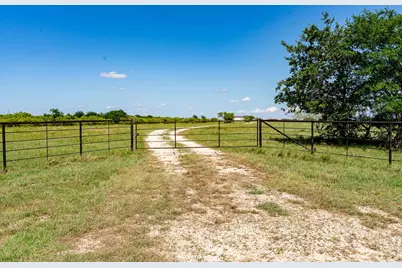 3641 A Carpenter Road, Nocona, TX 76255 - Photo 27