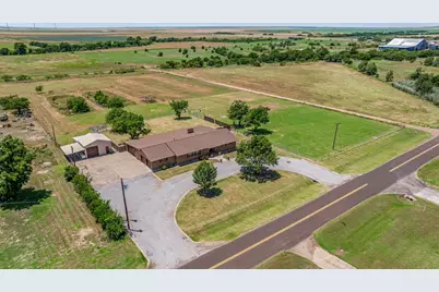 608 Avenue H S, Chillicothe, TX 79225 - Photo 35