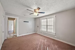 318 Mc Kenzie St, Waxahachie, TX 75165 - Photo 15