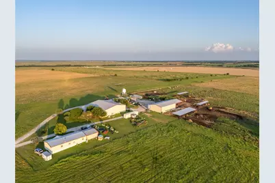 12370 Fortenberry Road, Sanger, TX 76226 - Photo 25