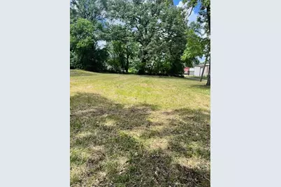 1300 W Kaufman Street, Paris, TX 75460 - Photo 1