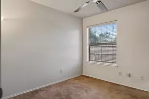 10204 Oak Terrace Cir, Dallas, TX 75227 - Photo 19