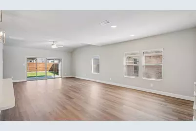 2223 Currents Road, Princeton, TX 75407 - Photo 9