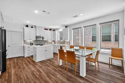 253 McConathy Way, Flower Mound, TX 75028 - Photo 5