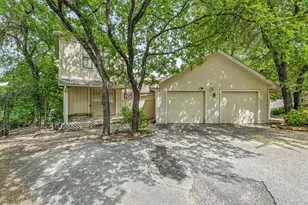 8960 Dickson Rd, Fort Worth, TX 76179 - Photo 25