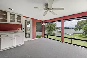 8960 Dickson Rd, Fort Worth, TX 76179 - Photo 13