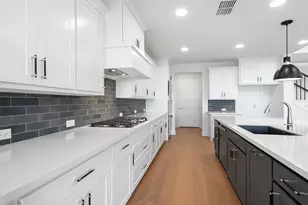 241 Rosemallow Ln, Waxahachie, TX 75165 - Photo 11