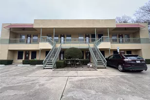 919 S Carroll Blvd, Denton, TX 76201 - Photo 15