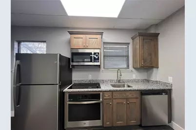 919 S Carroll Boulevard #200, Denton, TX 76201 - Photo 5