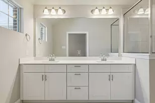 641 Hutchinson Ln, Lewisville, TX 75077 - Photo 11