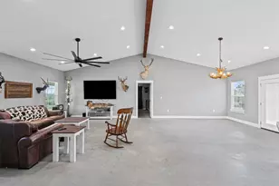 873 Hcr 1106, Blum, TX 76627 - Photo 9