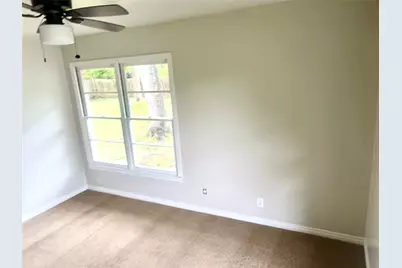 102 E Walker Avenue, Temple, TX 76501 - Photo 23