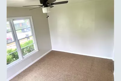 102 E Walker Avenue, Temple, TX 76501 - Photo 15