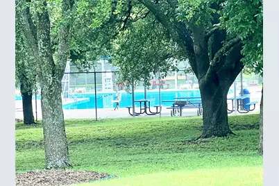 102 E Walker Avenue, Temple, TX 76501 - Photo 31