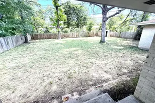 102 E Walker Ave, Temple, TX 76501 - Photo 29