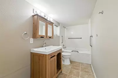 1716 Thomas Place, Fort Worth, TX 76107 - Photo 33