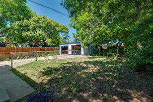 1716 Thomas Pl, Fort Worth, TX 76107 - Photo 35