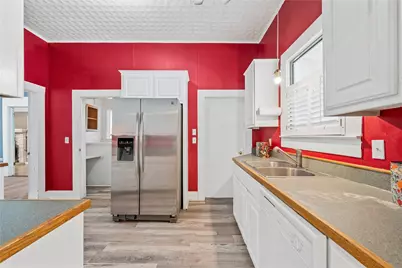 308 S Reagan Street, West, TX 76691 - Photo 15