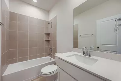 1013 Park Oak Lane, Crowley, TX 76036 - Photo 9