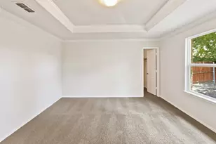 1409 Rivers Creek Ln, Little Elm, TX 75068 - Photo 9