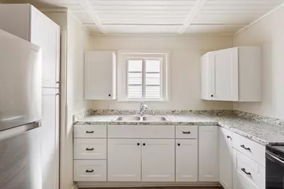 1310 S 21st Street, Temple, TX 76504 - Photo 5