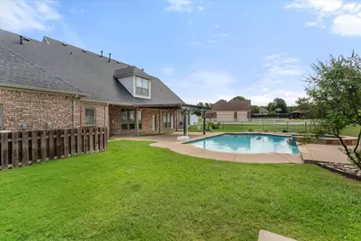 6417 Gehrig Circle, Burleson, TX 76028 - Photo 29