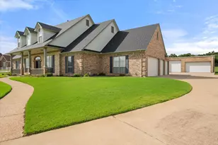 6417 Gehrig Cir, Burleson, TX 76028 - Photo 1