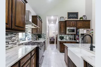 1232 Grant Avenue, Lantana, TX 76226 - Photo 11