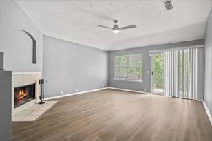 2023 Earnhardt Way, Dallas, TX 75217 - Photo 17