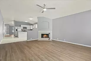 2023 Earnhardt Way, Dallas, TX 75217 - Photo 19