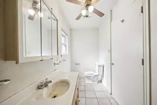 909 E High St, Terrell, TX 75160 - Photo 19