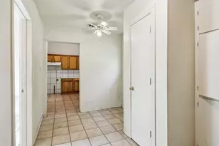 909 E High St, Terrell, TX 75160 - Photo 17