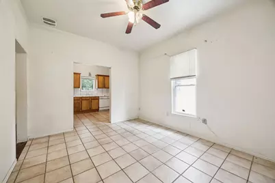 909 E High Street, Terrell, TX 75160 - Photo 9