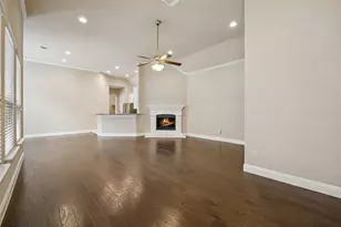 8668 Barlow Dr, Frisco, TX 75036 - Photo 7